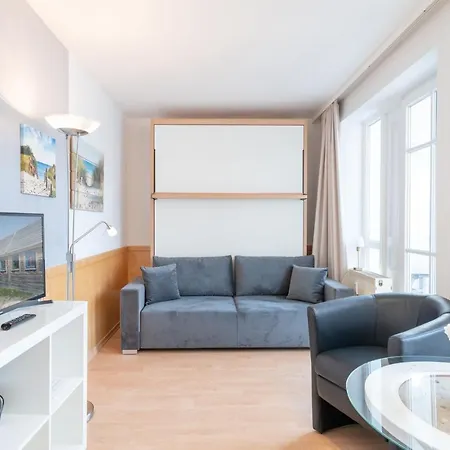 646, Seepark Apartment *