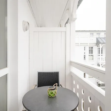 646, Seepark Apartment *